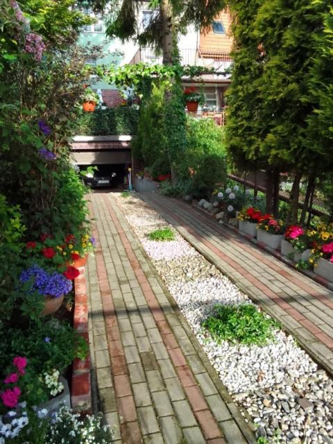 Pod Bluszczem Apartment Świnoujście Екстериор снимка